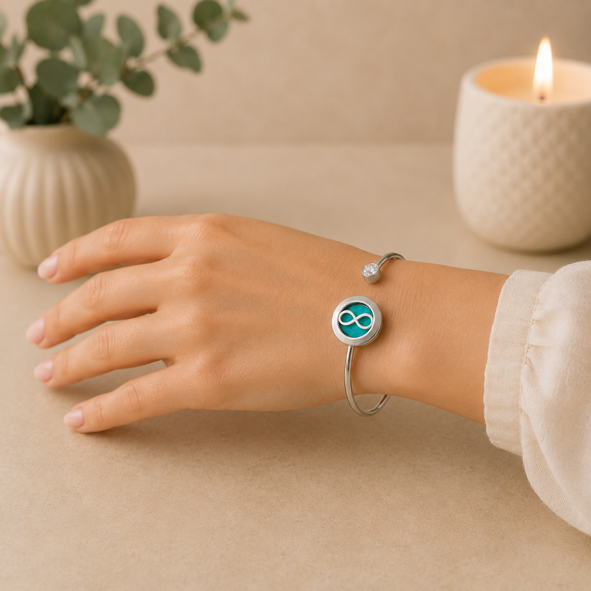 Aromatherapy Crystal Bracelet | Infinite Love 20mm